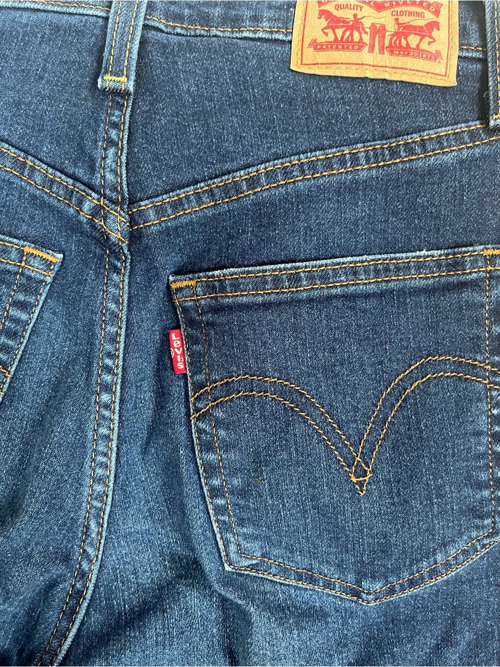 Levi's Indigo Wash Wide Ribcage Straight Ankle Cropped High Rise Denim Jeans - Picture 10 of 12